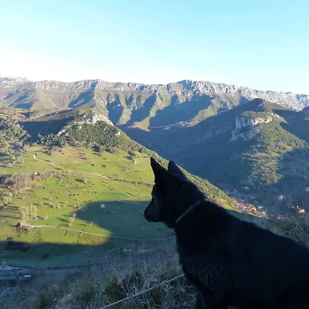 La Cueva'l Bosque Hétvégi ház *