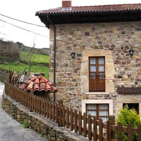 Hétvégi ház La Cueva'l Bosque